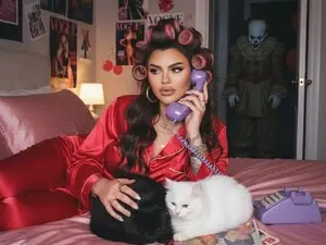 AnnSelly  live sex cam