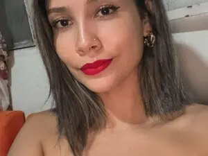 Latina_col  live sex cam