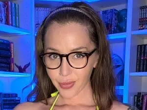 NerdyBody  live sex cam