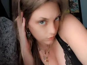 WonderfulGirl  live sex cam