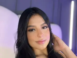 BrunaMonroe  live sex cam