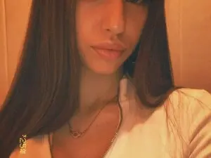 BellaStar  live sex cam