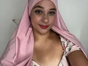 Raishaa  live sex cam
