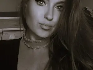 UntamedBooty  live sex cam