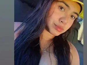 Nicole_Daal  live sex cam