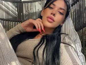 LaylaCruz1  live sex cam