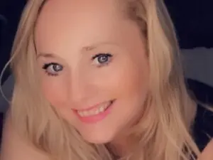 MatureDelight  live sex cam