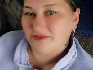 SweetBoobsM  live sex cam