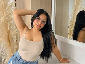 Liadilucas  live sex cam
