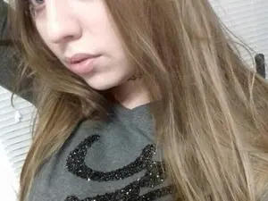 Sexy_Yennifer  live sex cam