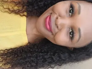 Collegeslut82  live sex cam