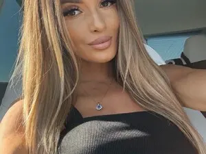 Anneexx  live sex cam