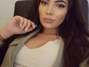 Candy_Ella  live sex cam