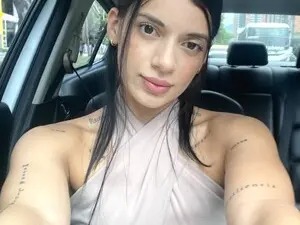 Janamiller  live sex cam