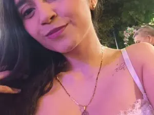 Cute_baby  live sex cam