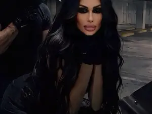 Evely_J  live sex cam