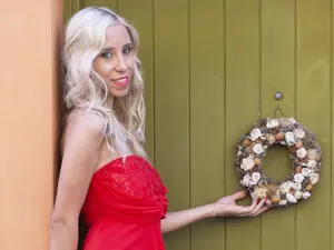Blondyfordad  live sex cam