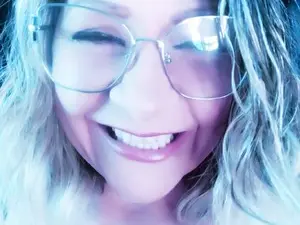 Evasaenz21  live sex cam