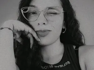 SofiiaDiiaz  live sex cam