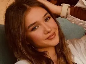 Beatrizz  live sex cam