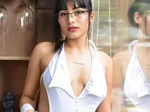 GabbyL0u  live sex cam