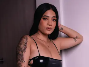 Laura_rouse7  live sex cam