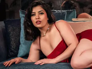 Mia_Helll  live sex cam