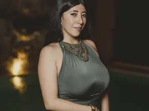 KATINA  live sex cam