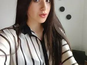 Zoe_mill3r  live sex cam