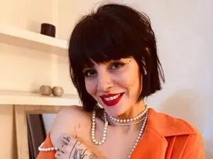 Adakyo  live sex cam