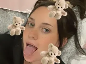 Bubblegumcum  live sex cam