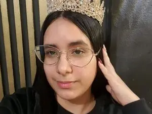 Queen_findom1  live sex cam