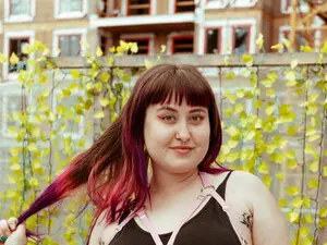 Mizz_fieldss  live sex cam