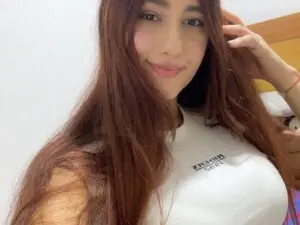 JuicyLanna  live sex cam