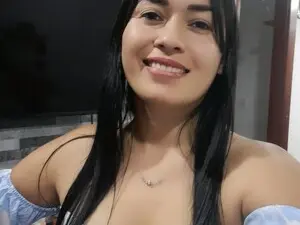 Julietha  live sex cam