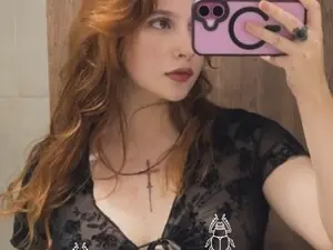 LadySlan  live sex cam