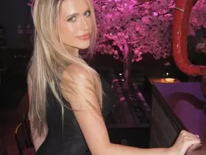 Xoxoxjenn  live sex cam