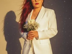 Allisonmt72  live sex cam