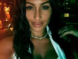 VanessaFox__  live sex cam