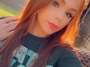 KaraRaven  live sex cam