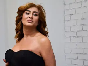 Karlahartley  live sex cam