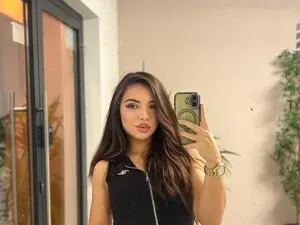 KianaDivine  live sex cam