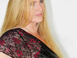 XXNikkie  live sex cam