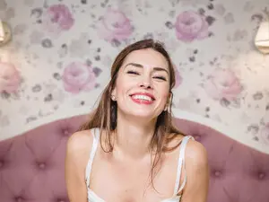 ErikaActive  live sex cam