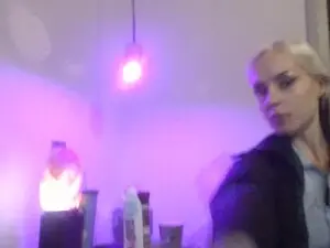 Irish_Babyy__  live sex cam