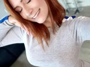 Mandi4pole  live sex cam