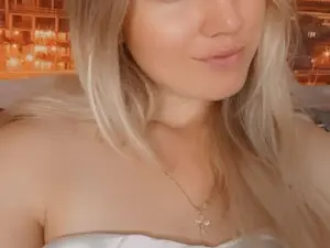 Juicy_tigress  live sex cam