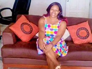 Bustylisa83  live sex cam