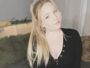 Gardengirl69  live sex cam