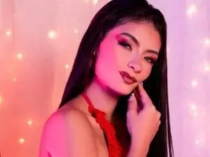 LussieWillow  live sex cam